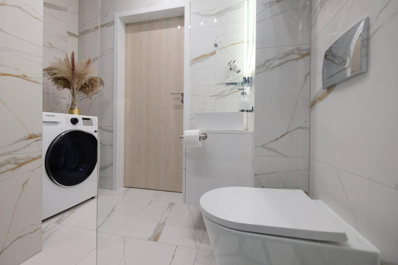 Apartamenty Centrum Premium Gold Bialystok Ngoại thất bức ảnh