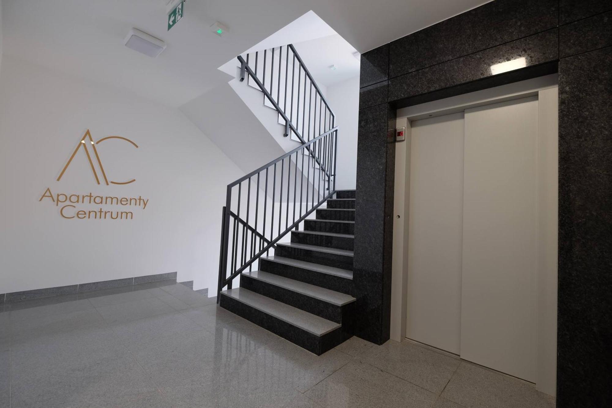 Apartamenty Centrum Premium Gold Bialystok Ngoại thất bức ảnh